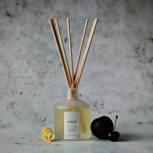 Truly Plum Reed Diffuser - Image 2